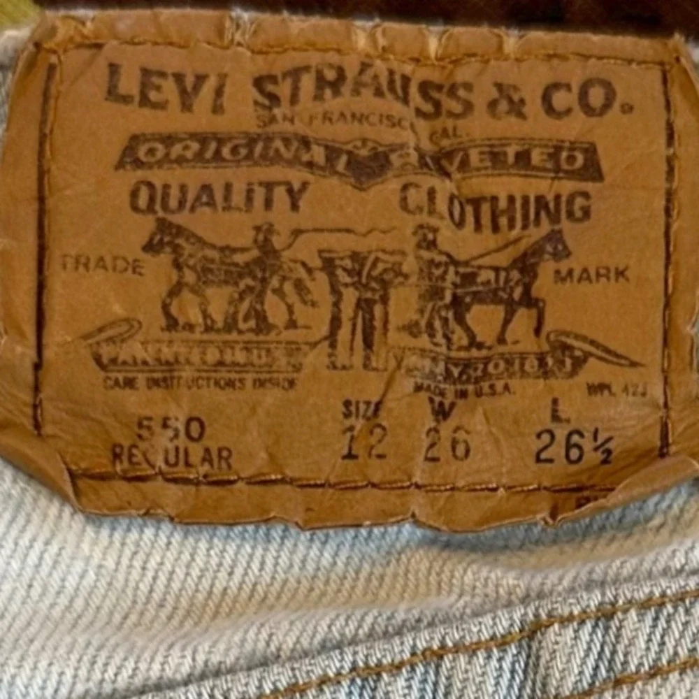 Vintage Levis 550 Light Wash Relaxed Straight Jeans USA Made Size 12‎ 40350-0735
